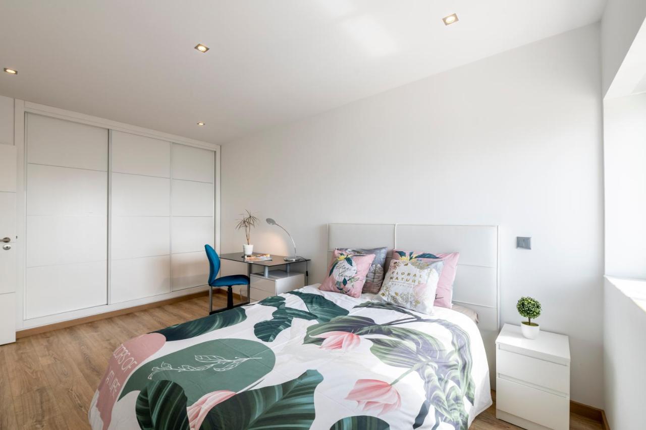 Appartement Luxueux 4 Pieces, Terrasse 120M2 Vue Mer Praia Da Rocha Portimao Luaran gambar